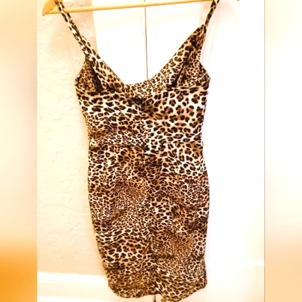 Sleeveless animal print sun dress